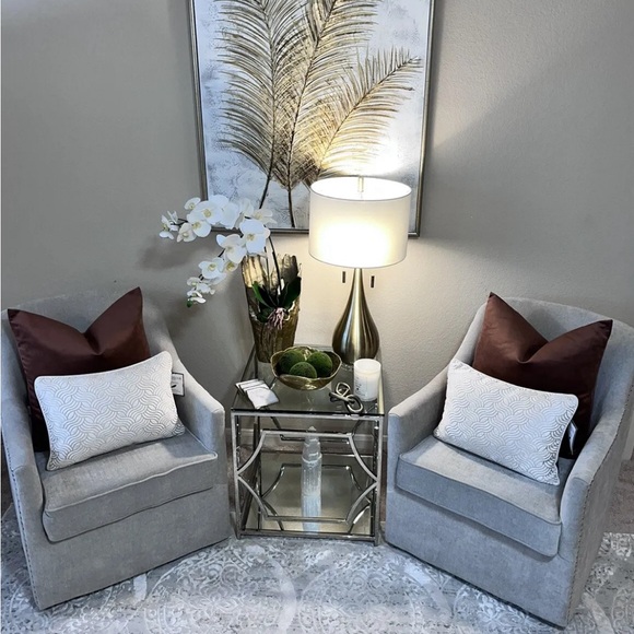 1-TGH TESSITURA ITALIAN VELVET DECORATIVE PILLOWS(Read description for details) - Picture 5 of 16